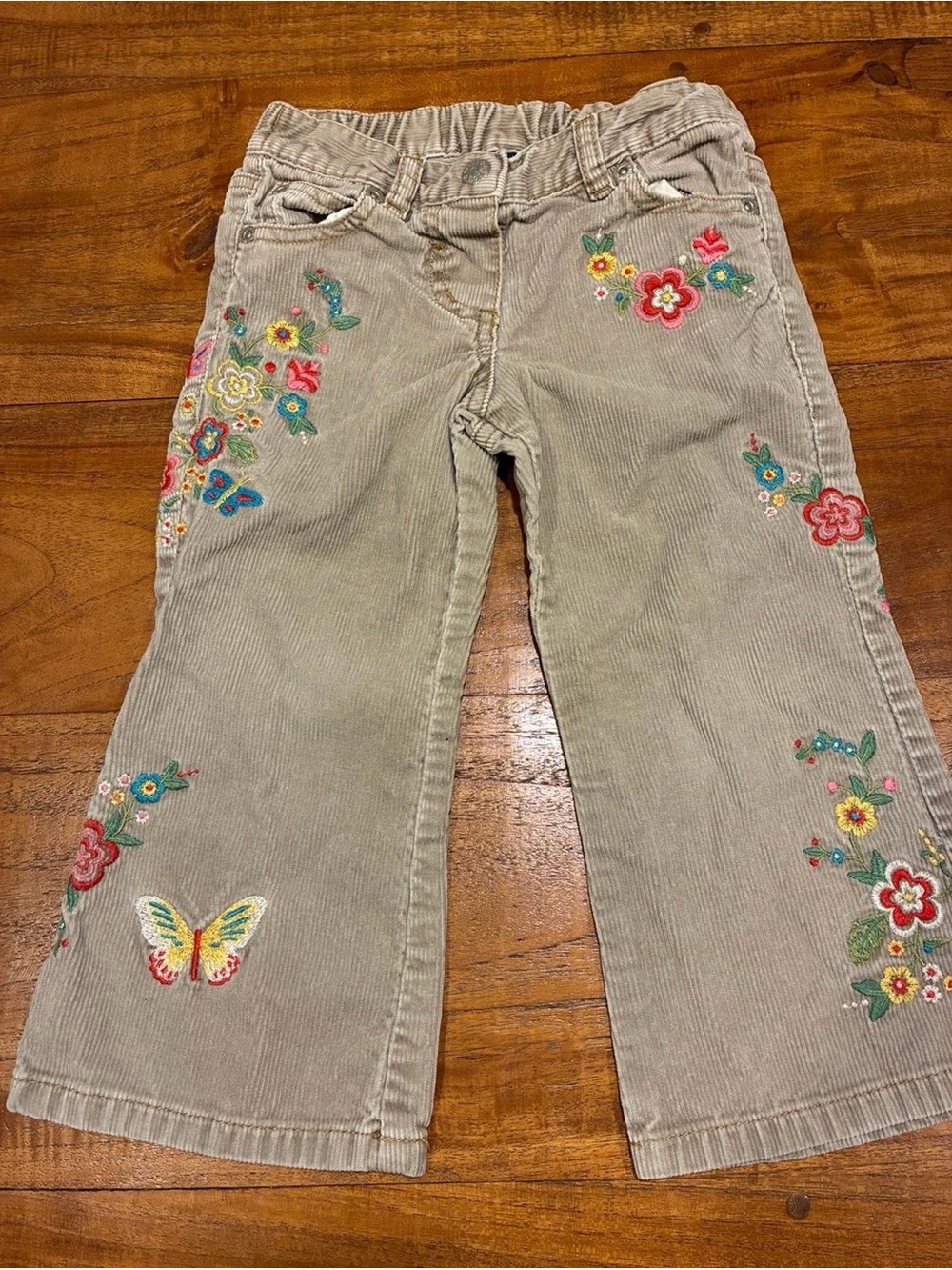 Mini Boden embroidered corduroys